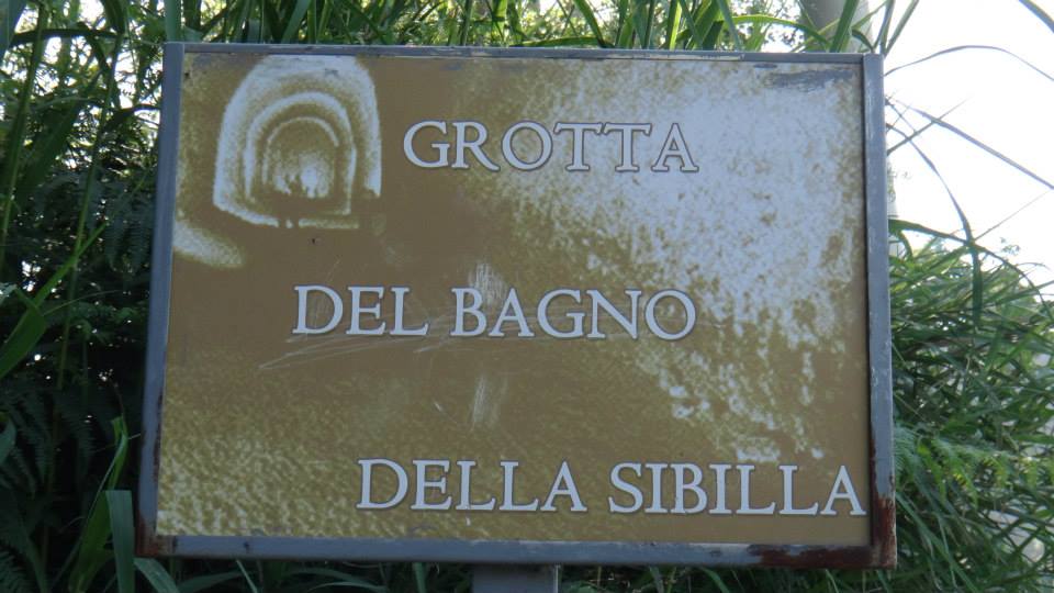 Grotta-della-Sibilla2