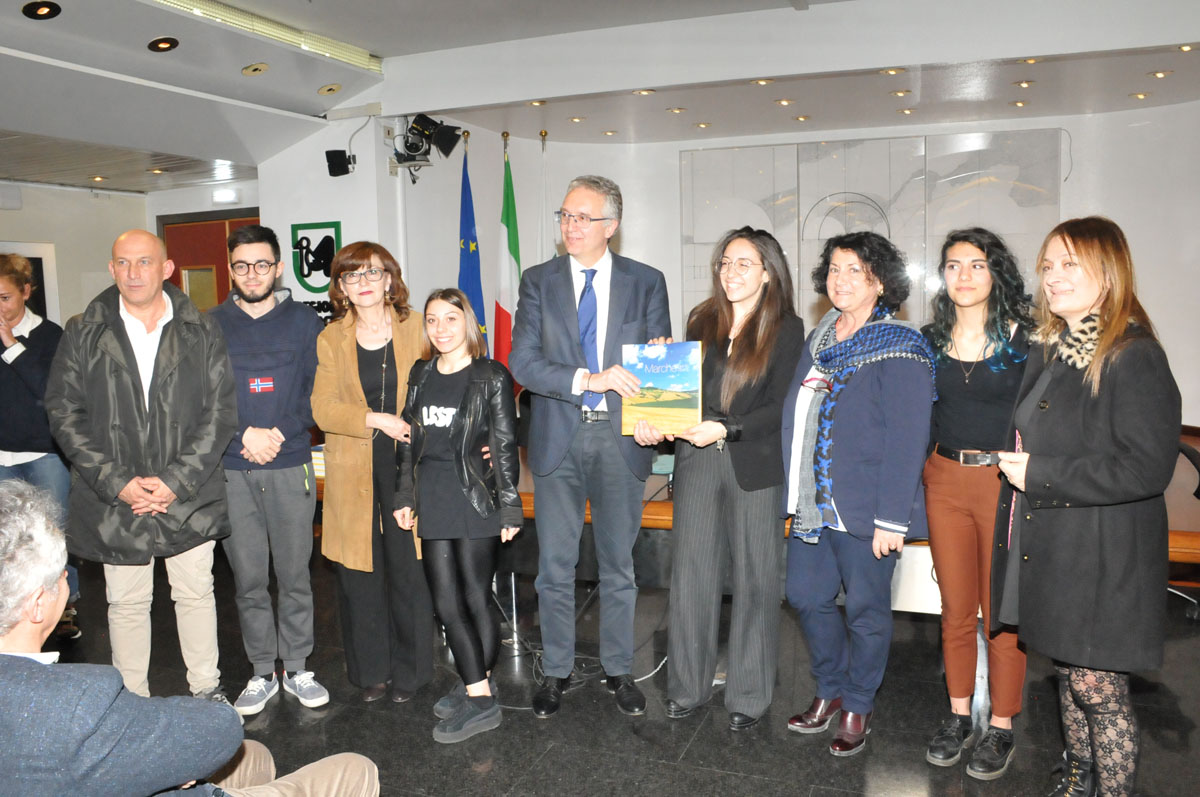 PremiazioneScuole_IstitutoI.I.S.FilelfoTolentino