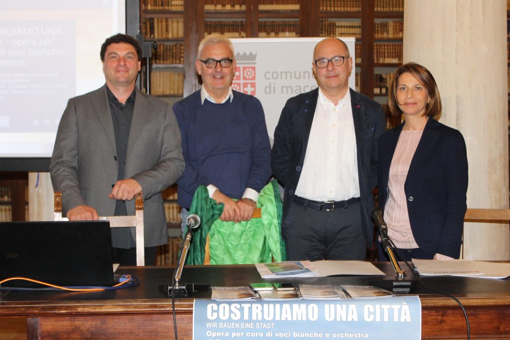 da-sinistra_Massimiliano-Fiorani-il-sindaco-Carancini-Gian-Luca-Paolucci-la-preside-Fabiola-Scagnetti